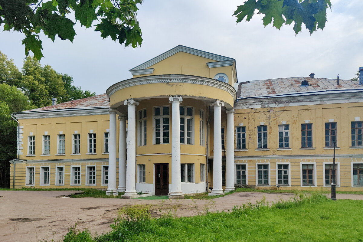 Гимназия суханово 8 д суханово фото