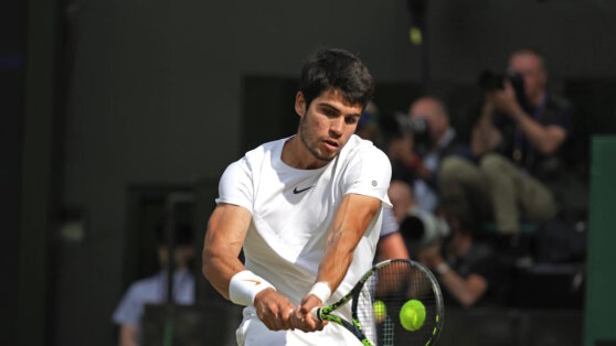    Алькарас обыграл Джоковича и стал победителем Уимблдона Иван Обухов