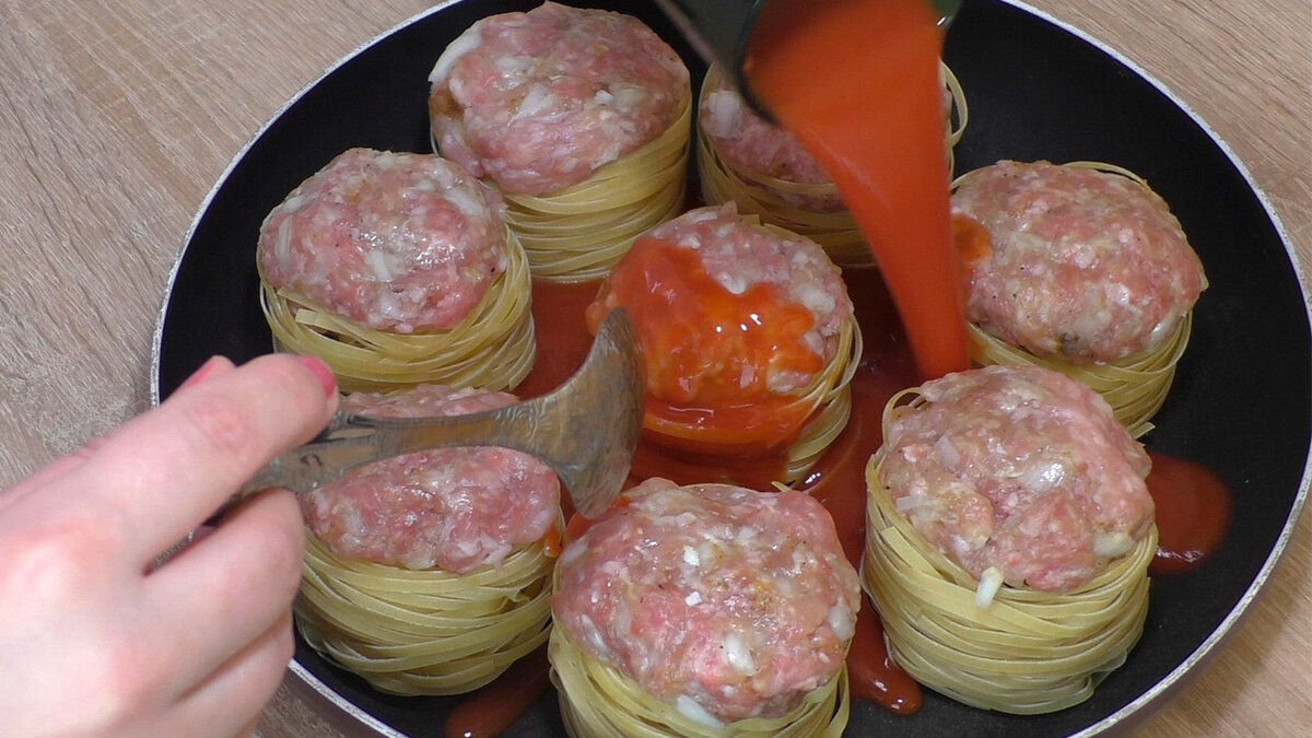 Как приготовить начиненные макароны с фаршем на сковороде рецепт с фото