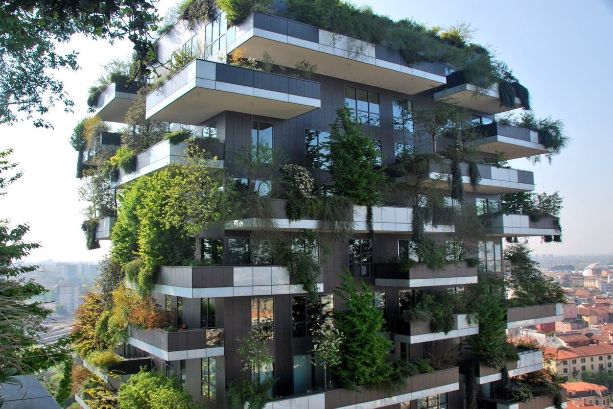 Вертикальный сад в жилом комплексе Bosco Verticale