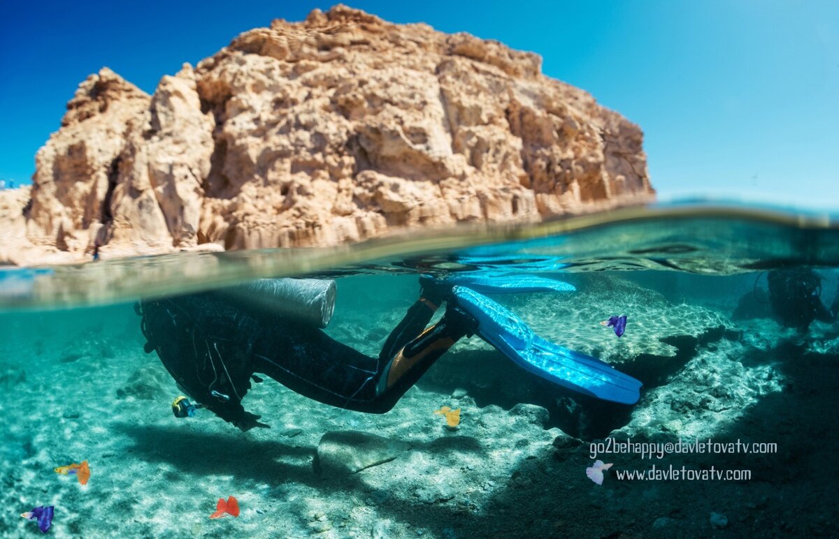 Глубина максимальная для погружения ради веселья - 10-15 метров. Тогда еще рыбки кажутся яркими и лучи солнца пытаются пробиться сквозь толщу воды.