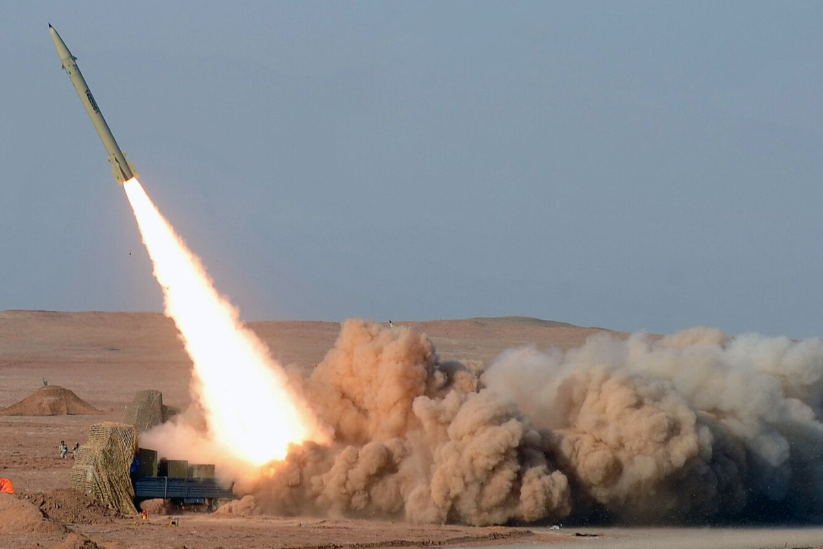 Фатех ракета Иран. Fateh 110 ракета. Иранские баллистические ракеты Фатех 110. Баллистические ракеты Ирана.