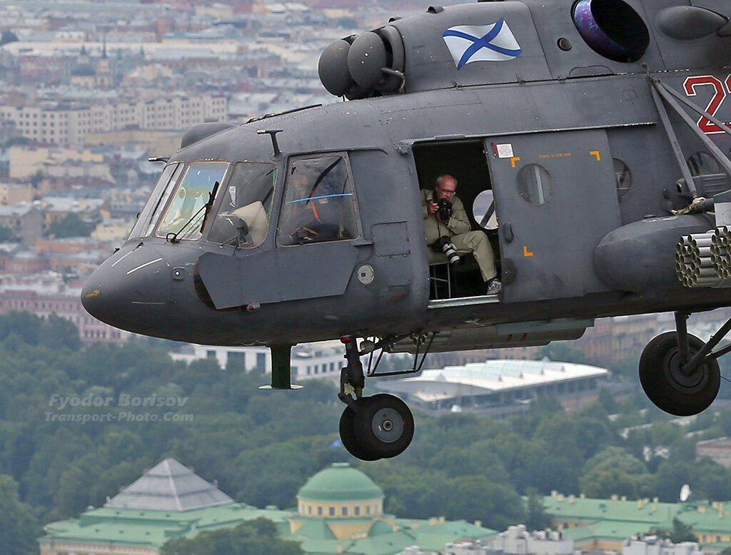 2. Самое интересное снимается непросто. 