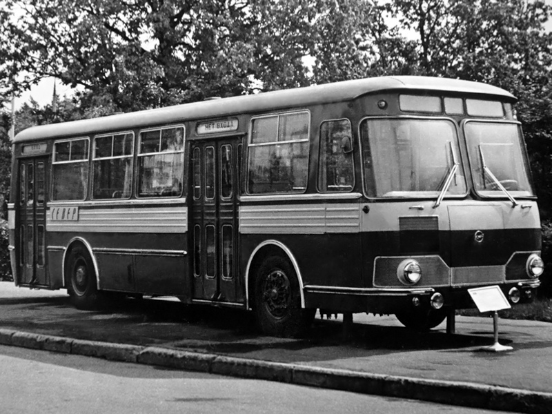 Автобус 1960. ЛИАЗ 677. ЛИАЗ 677 1967. ЛИАЗ-677 автобус. ЛИАЗ 677 Северный.