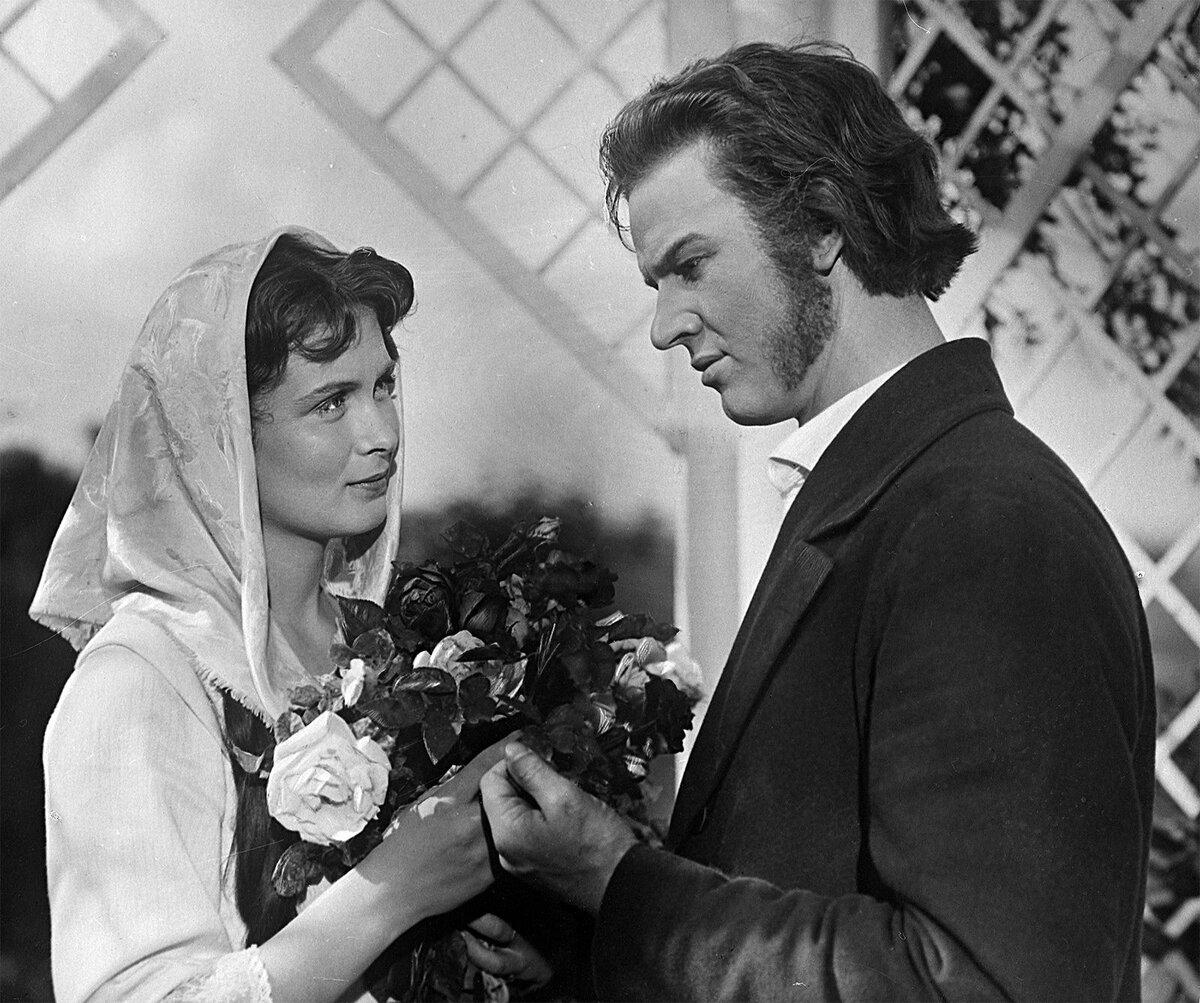 первым делом жена