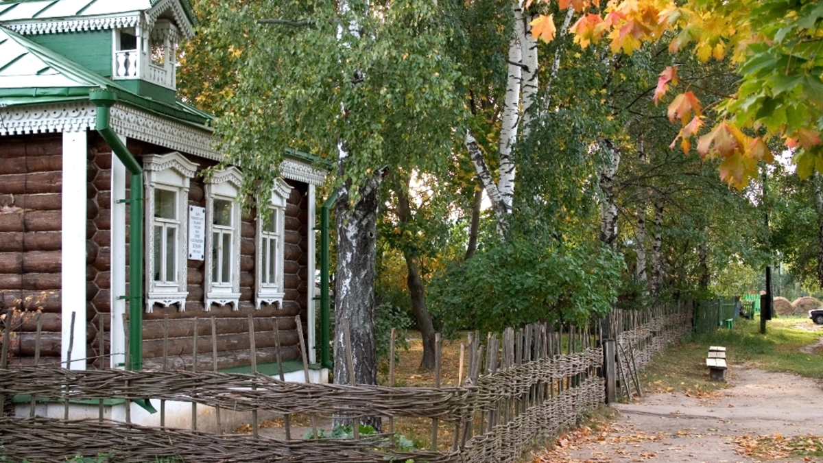 Дом Есенина в селе Константиново (Рязанская область)