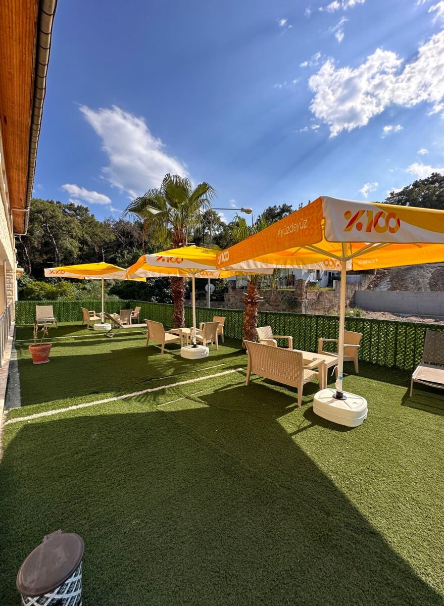 терраса для принятия солнечных ванн