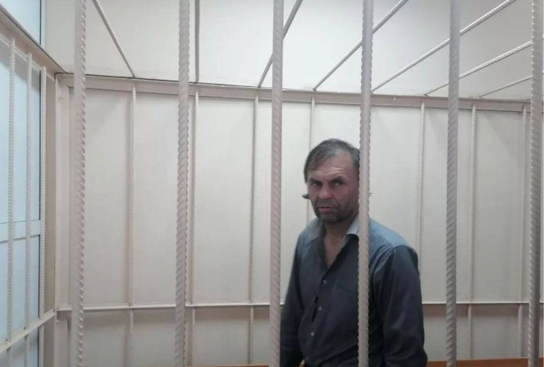    СК предъявил обвинение удерживавшему девушку 14 лет челябинцу Ческидову и его матери