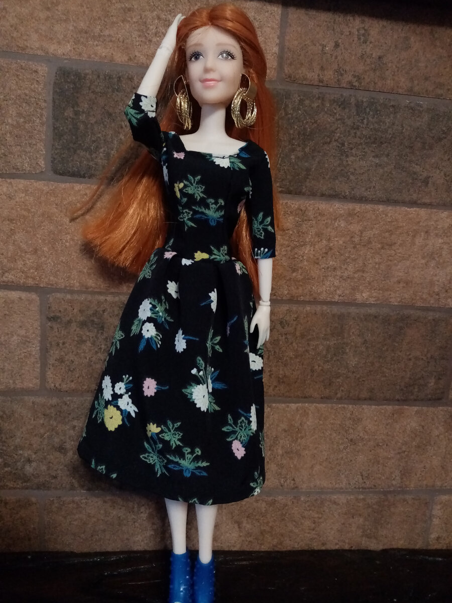 Как сделать платье для куклы за 5 минут