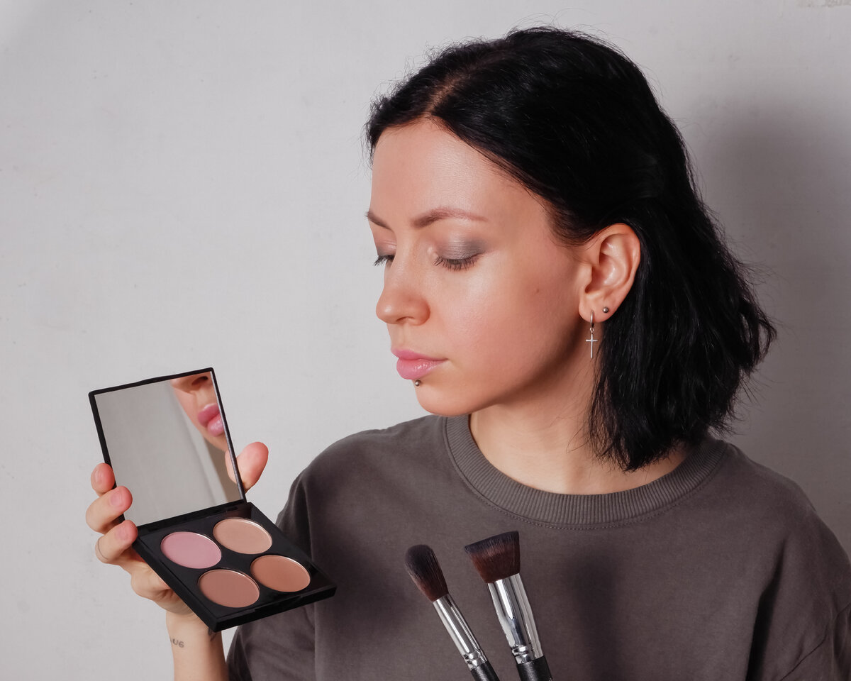 От тональника прыщи, а от SPF - забитые поры? А может, дело совсем в ...