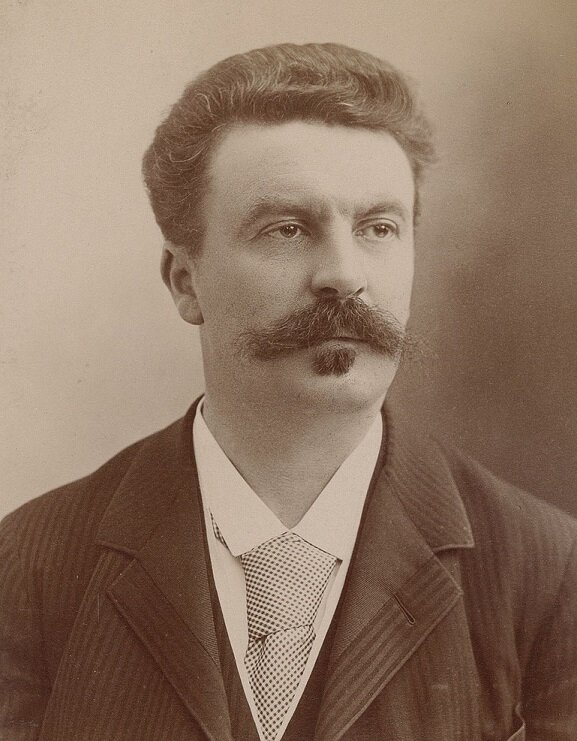 Ги де Мопассан,1888, автор Надар.