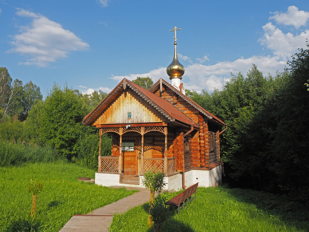 Средний Постол часовня