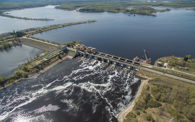 Реки создания водохранилищ. Иваньковская ГЭС Дубна. Иваньковская ГЭС на Волге. Водосливная плотина Иваньковской ГЭС Дубна. Дубна (Московская область) дамба.