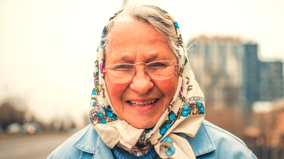 Три особых правила для работающих пенсионеров: разбираем ключевые моменты