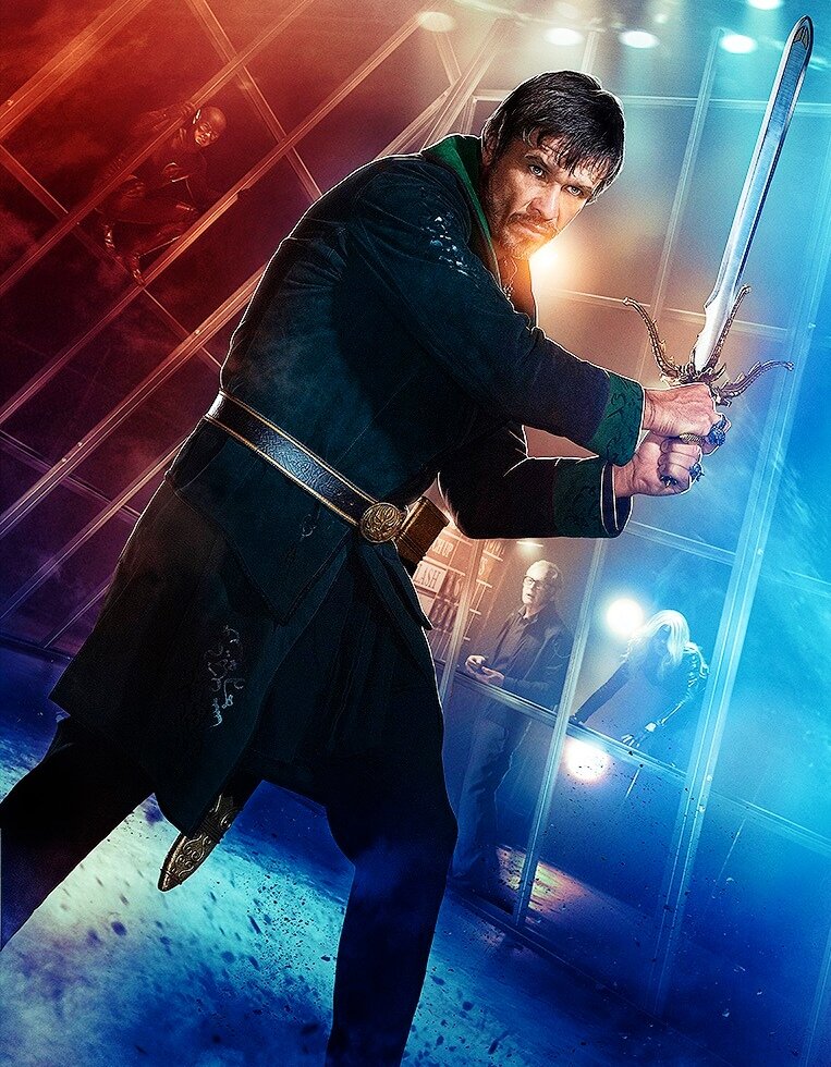 Сериал стрела врис аль гул. Ра'с аль гул стрела. Сериал стрела врис аль гул. Стрела рас аль гул и оливер. Рас аль гул стрела.