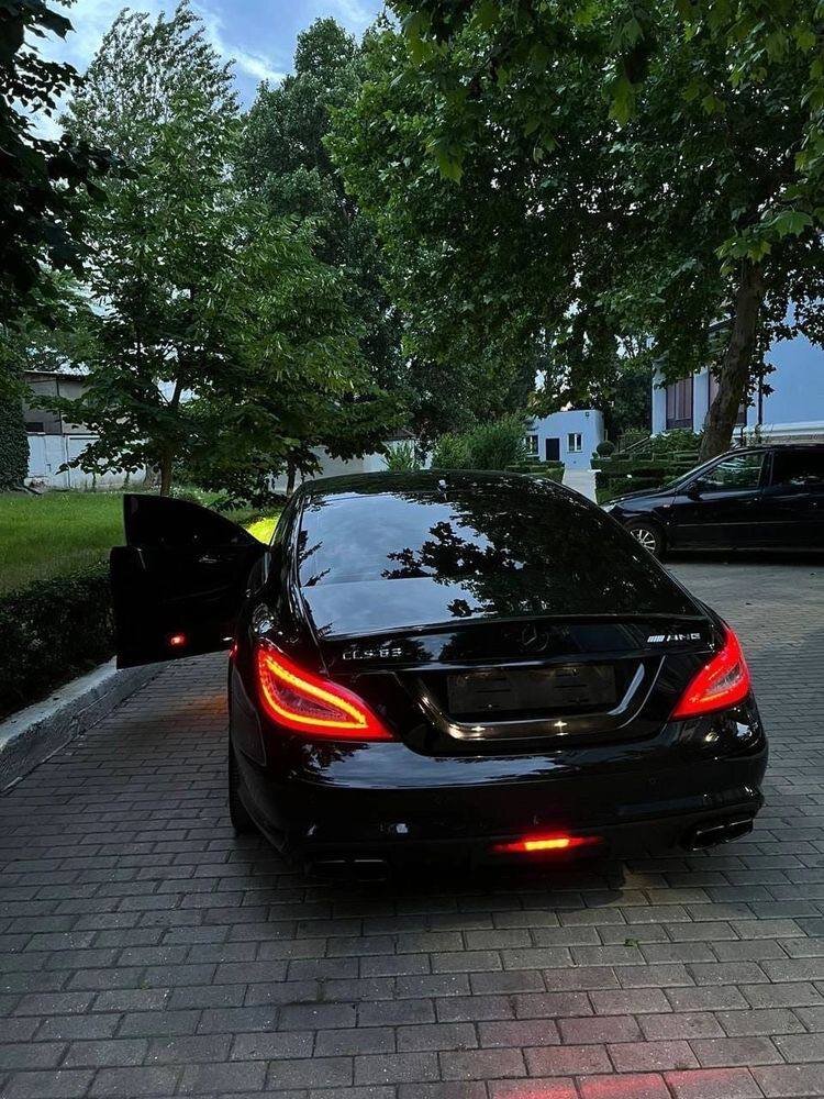         Mercedes-Benz  CLS 63 AMG     