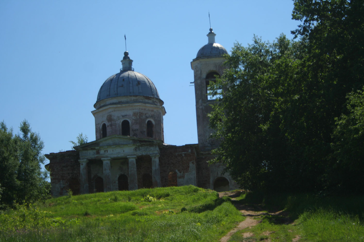 Он на горе - отовсюду видно