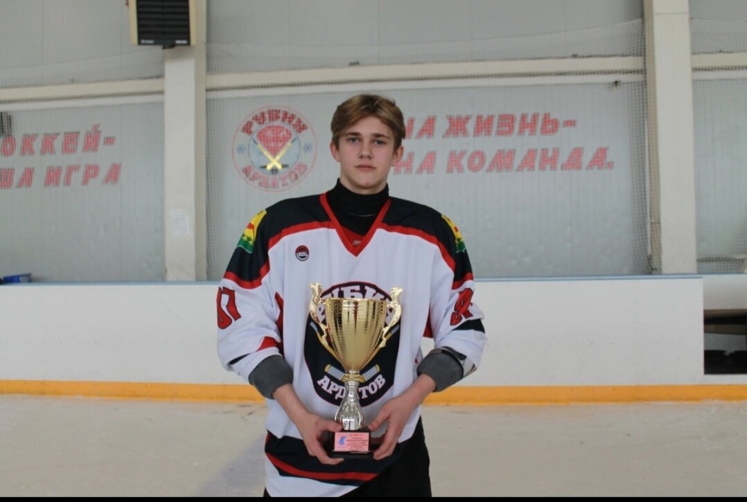 Завершился групповой этап первенства Ардатовского муниципального округа по хоккею.-2
