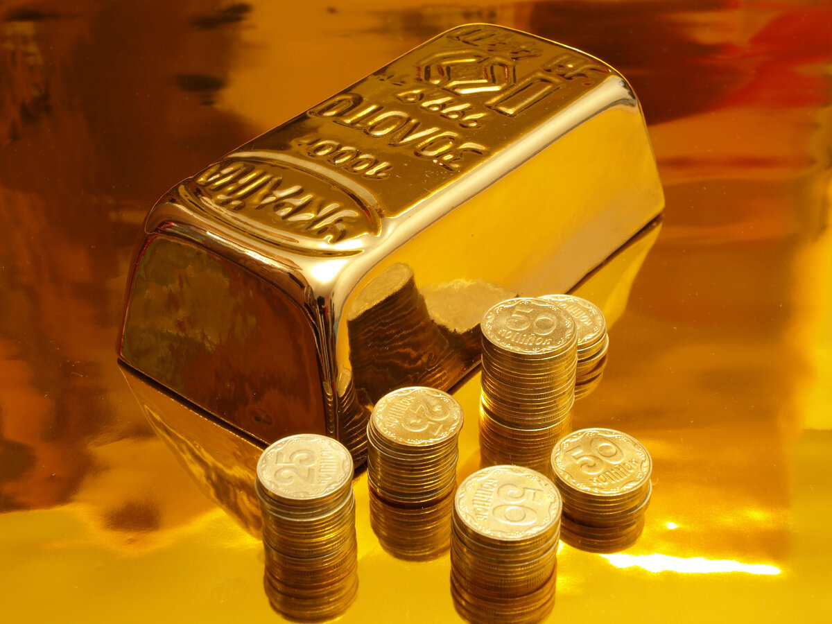 деньги золото. чит деньги золото. слиток золотой. чит деньги золото. чит деньги золото.