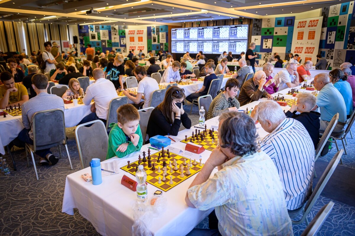 Игровой зал.