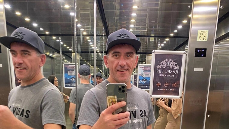    Роман Зубарев тренировал юных хоккеистов