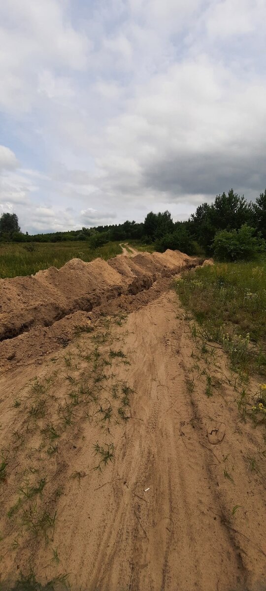    В Климовском районе перекопали дороги к приграничным кладбищам и селам avchernov