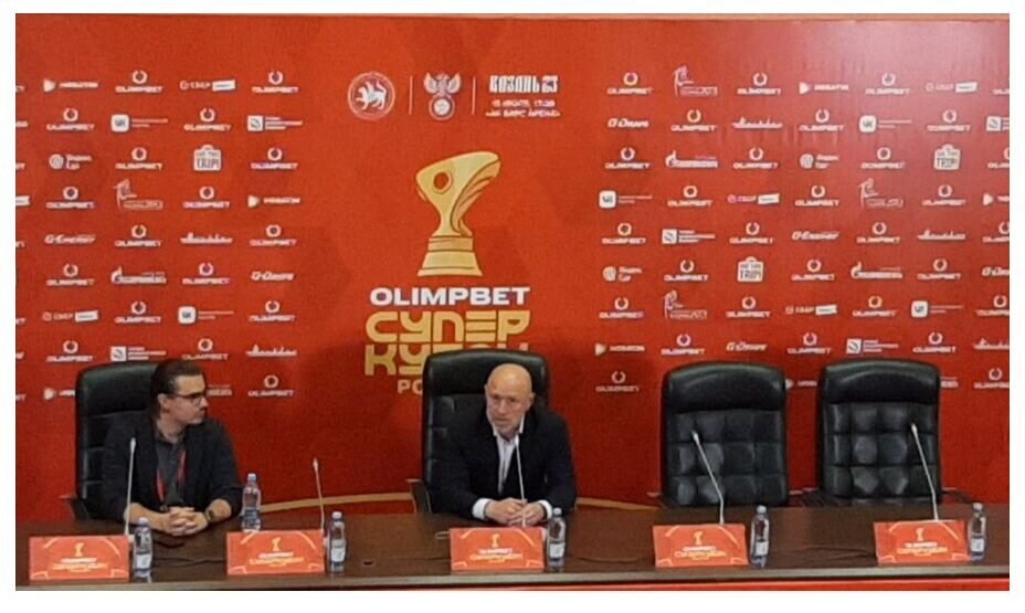    Владимир Федотов — главный тренер ФК ЦСКА. Фото: Денис Вдовин, КП Спорт