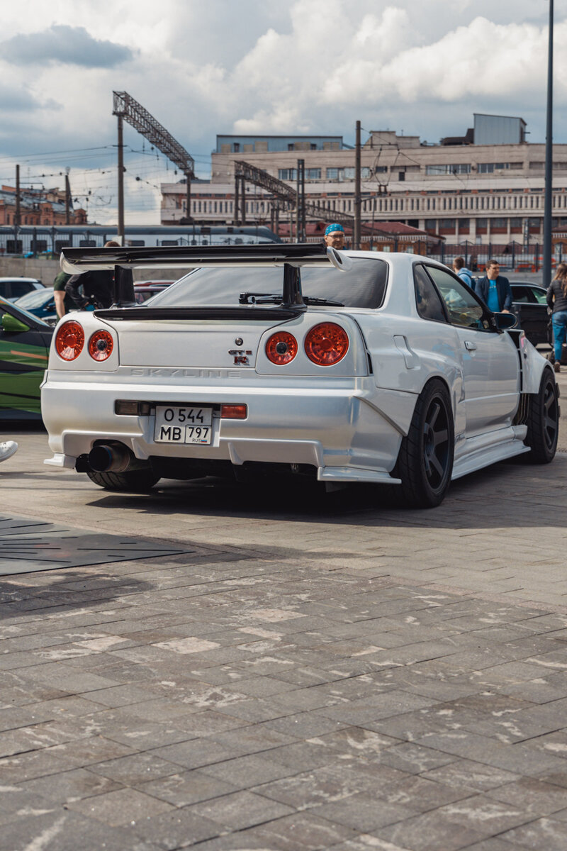 Nissan Skyline GT-R R34. Выставка авто в Депо. Моя фоторабота ...