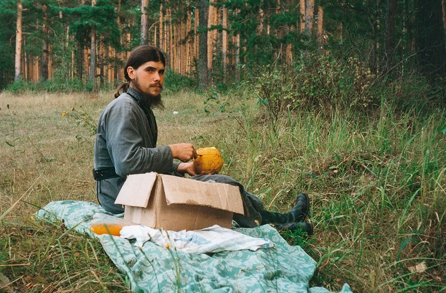 Жил был монах. Иеродиакон Алексий Писанюк. Иеродиакон Алексий в миру Сергей Писанюк. Леша из Лавры фильм. Иеродиакон Алексий Писанюк фото.