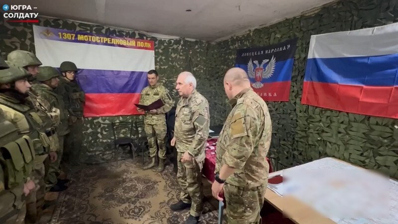    Замминистра обороны встретился с мобилизованными из Югры из 1307 полка