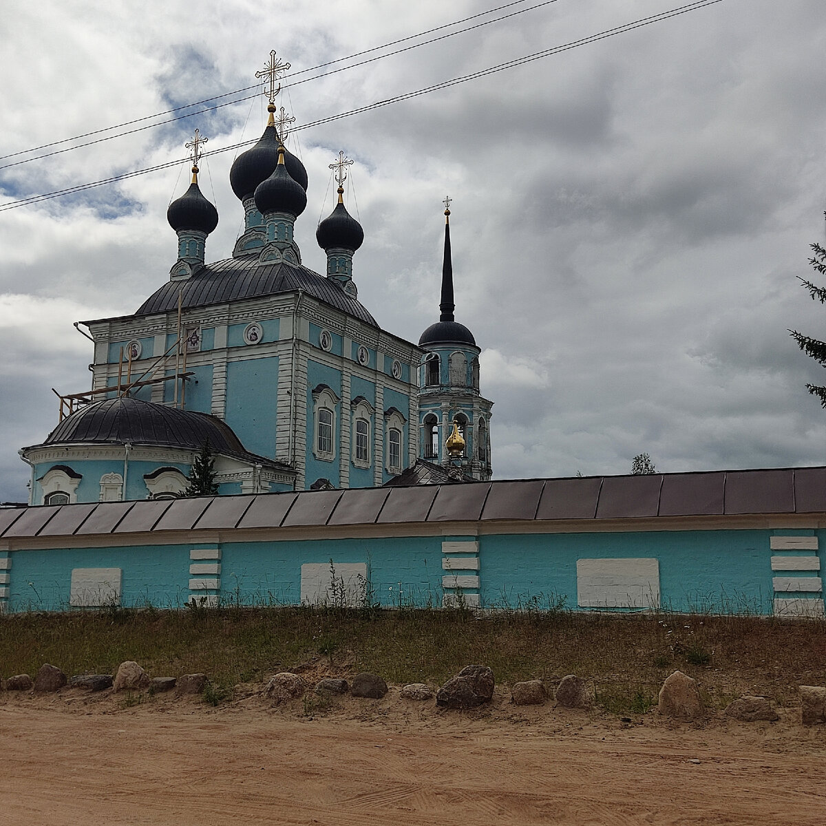 Введенская церковь