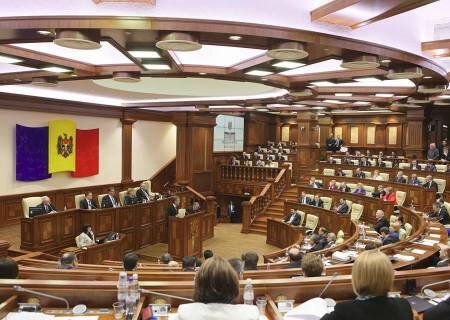    Власти Молдавии рвут связи с СНГ