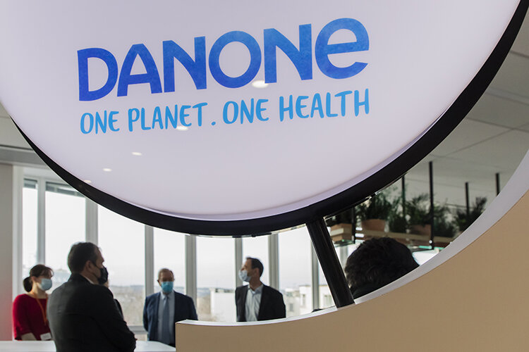 Danone в октябре 2022 года объявила о намерении передать операционный контроль над бизнесом в России Фото: Keystone Press Agency / www.globallookpress.com