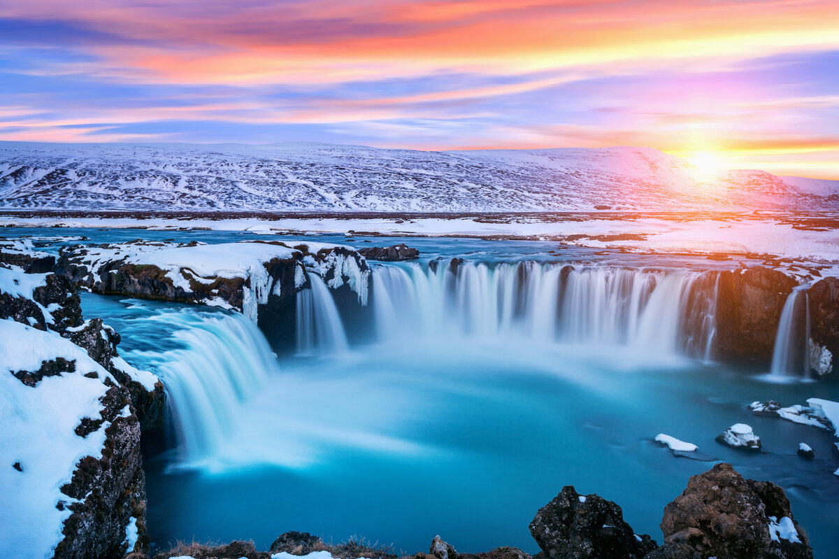 <a href="https://ru.freepik.com/free-photo/godafoss-waterfall-at-sunset-in-winter-iceland_11769014.htm#query=%D0%93%D0%BE%D0%B4%D0%B0%D1%84%D0%BE%D1%81%D1%81&position=15&from_view=search&track=sph">Изображение от tawatchai07</a> на Freepik