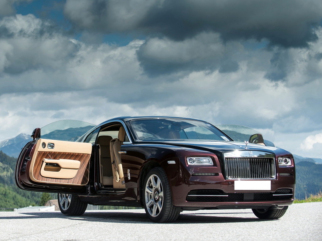 Новый rolls royce phantom фото