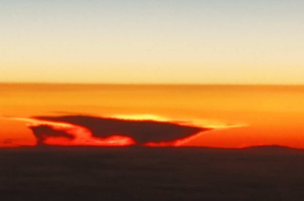 Солнце садится ровно на севере!