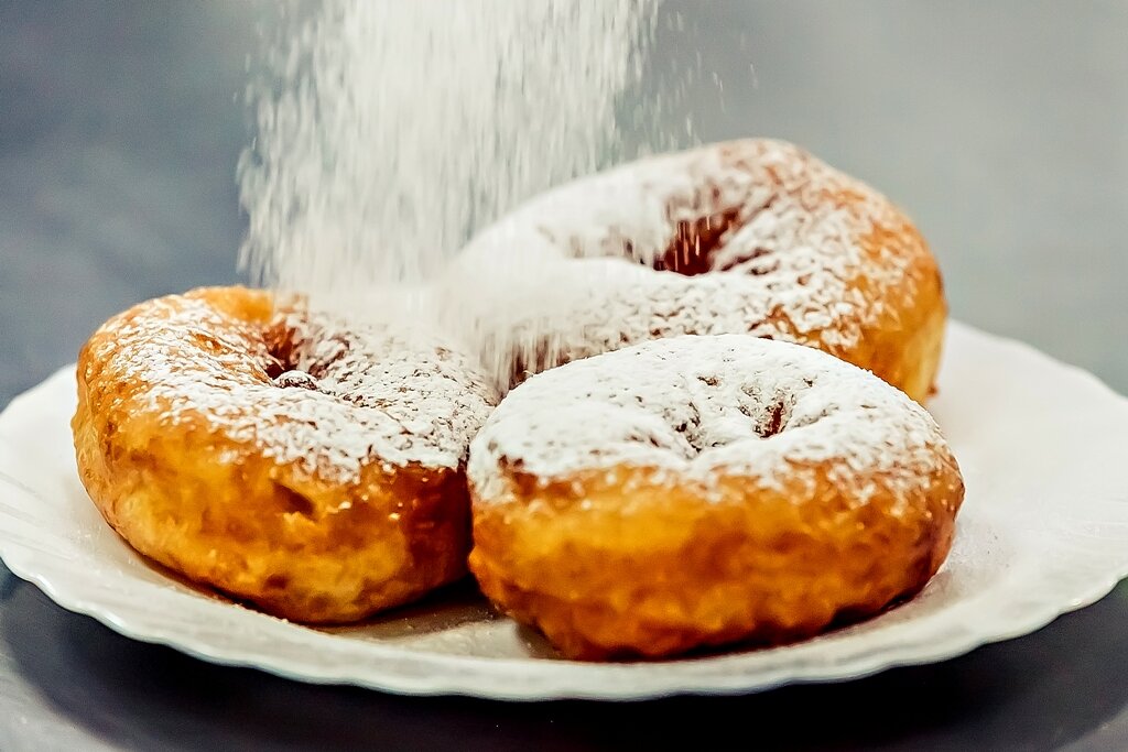  Многие туристы, приезжая в Кисловодск, бывают приятно удивлены вкусной и разнообразной пищей, ведь в этом курортном городе представлена не только кавказская, но и европейская и даже азиатская кухня.-14