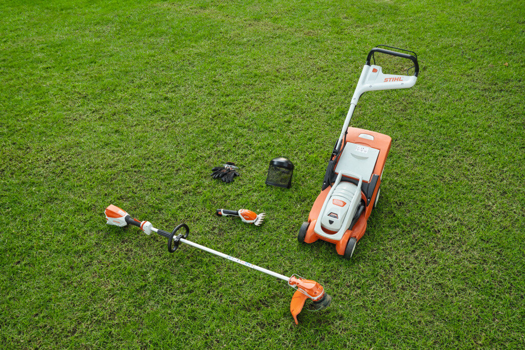 Агрегаты для создания и поддержания канта газона