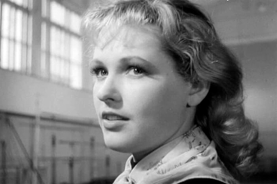    Наталья Фатеева в детективе "Дело пестрых"