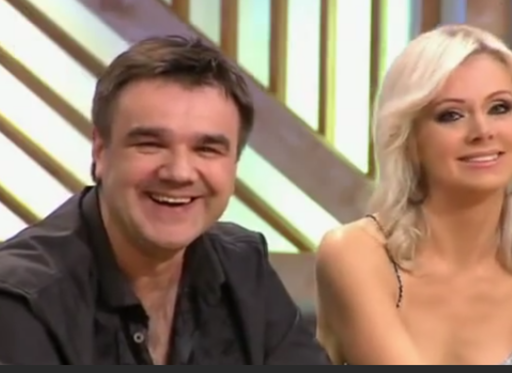 Мало кому так везет в личной жизни, хотя все мы мечтаем о долгой, счастливой, истинной любви. Так было в судьбе певиц Натали она же Наталья Миняева.-5