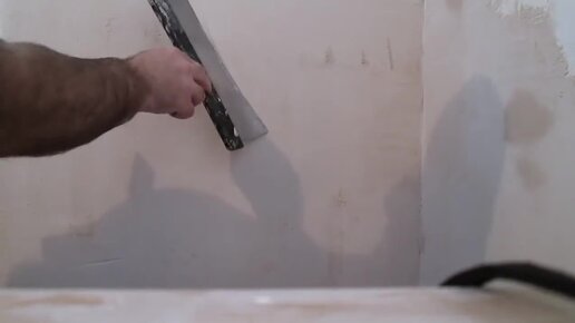 Знакомый шпаклевщик дал совет, как шпаклевать стену без шлифовки. Не ...