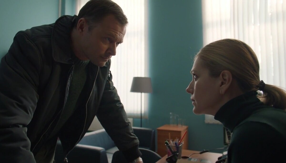 Скриншот экрана во время просмотра последней серии сериала "Спасская"