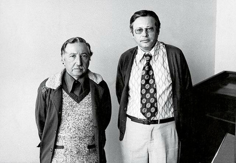 Фото Луи Виктора и Корвалана в тюрьме