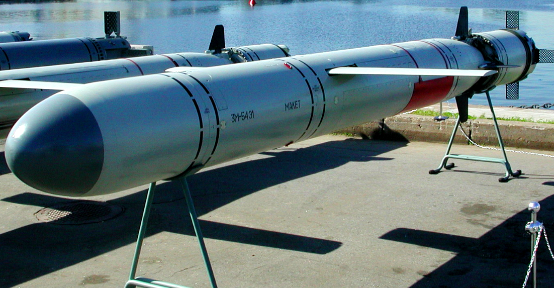 Крылатая ракета agm-158. Баллистические и крылатые ракеты. Agm-158c lrasm. Большая крылатая ракета. Ракеты agm-158 jassm-er.