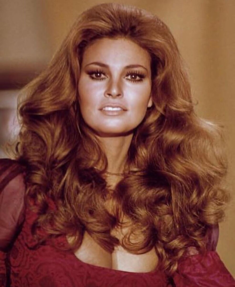 Модели 70. Ракел Велч. Raquel Welch 1970. Рэкел Уэлч волосы. Raquel Welch 1969.