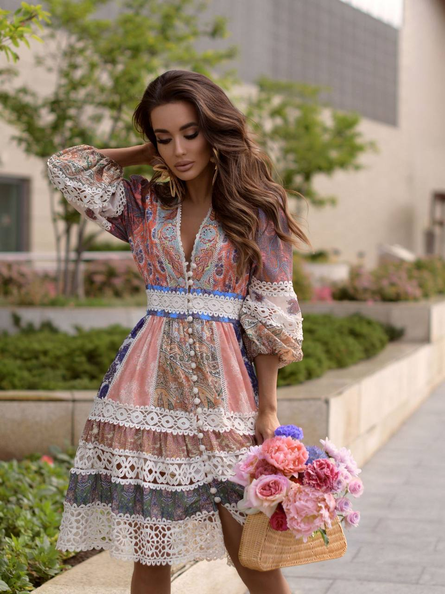 Волшебные кружевные платья всегда привлекают внимание, поскольку придают невероятную женственность и красоту.-5