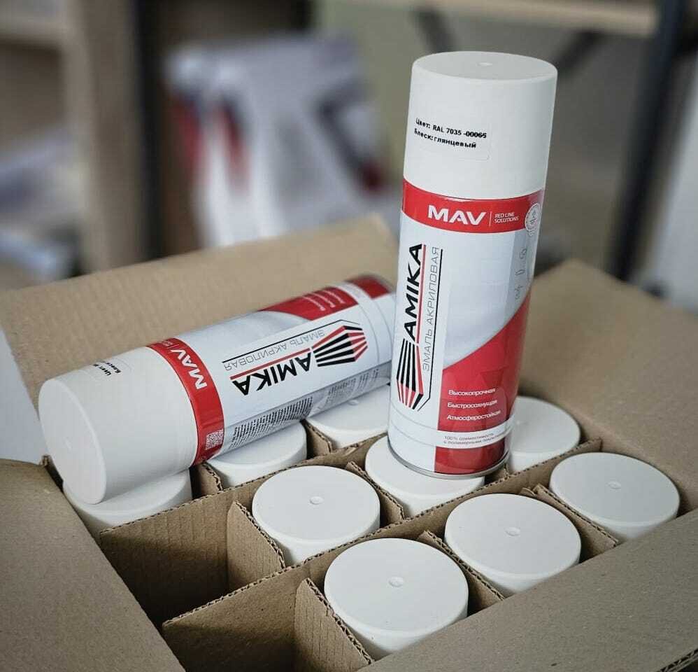 Фото с сайта: pantheon.ru, на фото профессиональный акриловый спрей Amika 