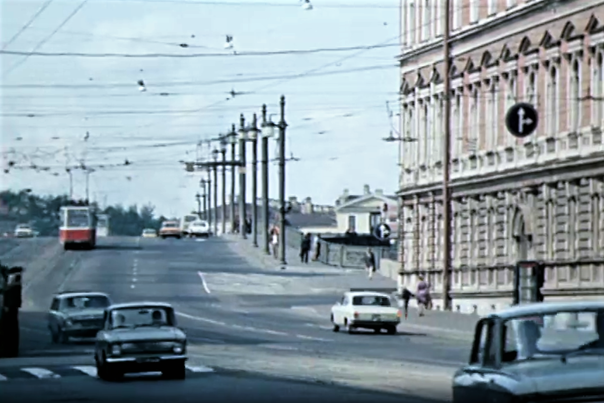 Кадр из фильма "Крутой поворот" (1979)