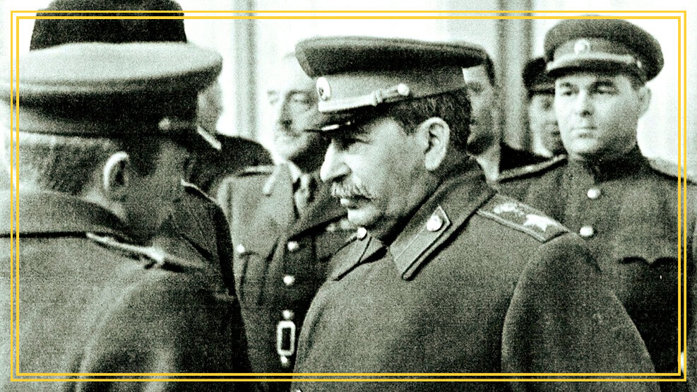 Март 1943. Сталин с инспекцией на фронте. Яндекс картинки