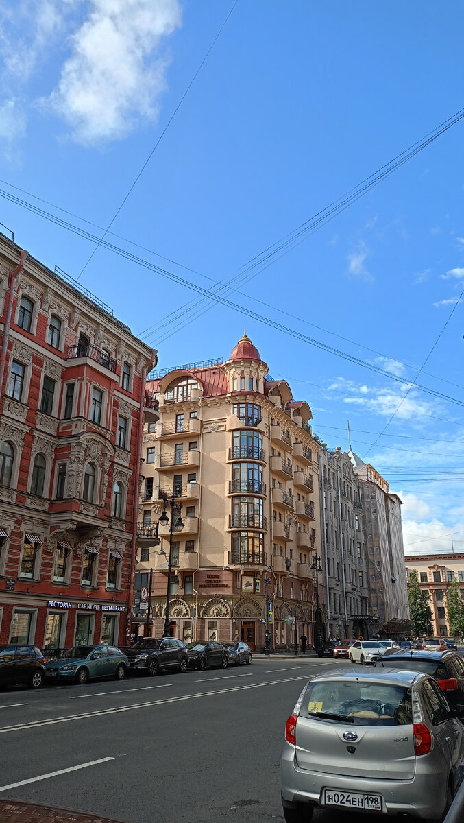 Вот они -эти здания 